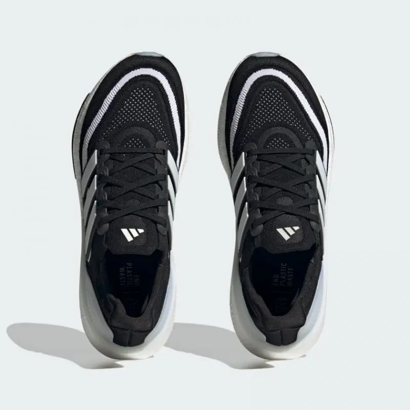 Giày adidas Ultraboost Light Nam - Đen Trắng Giày adidas Ultraboost Light Nam - Đen Trắng