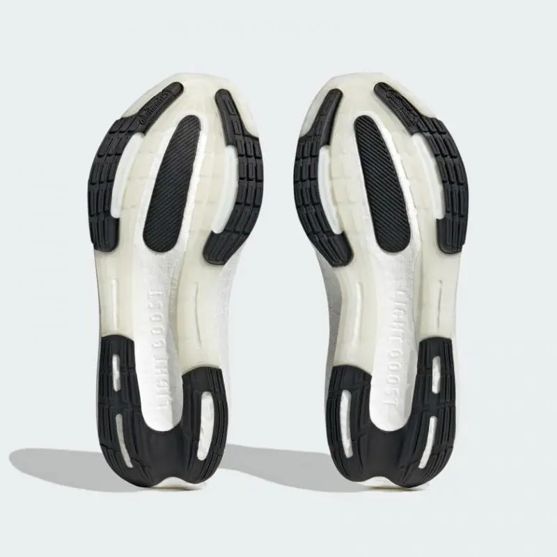 Giày adidas Ultraboost Light Nam - Đen Trắng Giày adidas Ultraboost Light Nam - Đen Trắng
