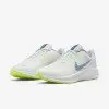 Giày Nike Quest 4 Nữ - Trắng Xanh Giày Nike Quest 4 Nữ - Trắng Xanh