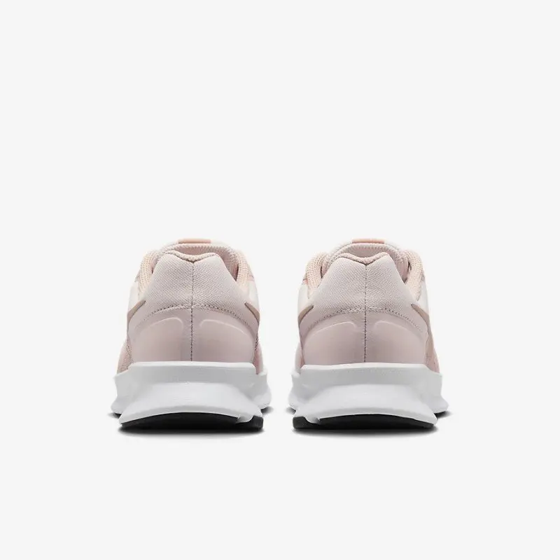 Giày Nike Run Swift 3 Nữ - Hồng Nhẹ Giày Nike Run Swift 3 Nữ - Hồng Nhẹ