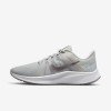 Giày Nike Quest 4 Nữ - Xám Giày Nike Quest 4 Nữ - Xám