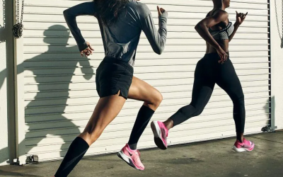 Top 3 Đôi Giày Nike Chạy Bộ Nữ Hot Nhất Hiện Nay Top 3 Đôi Giày Nike Chạy Bộ Nữ Hot Nhất Hiện Nay