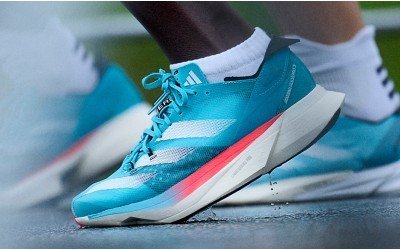 Top 5 đôi giày chạy bộ Adidas tốt nhất