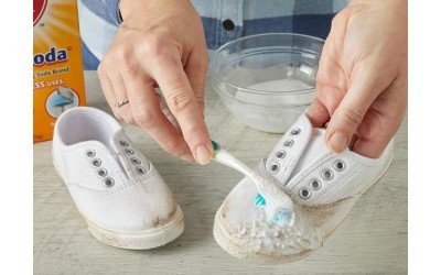 Từ A-Z Cách Vệ Sinh Giày, Mẹo Làm Sạch 8 Thể Loại Giày