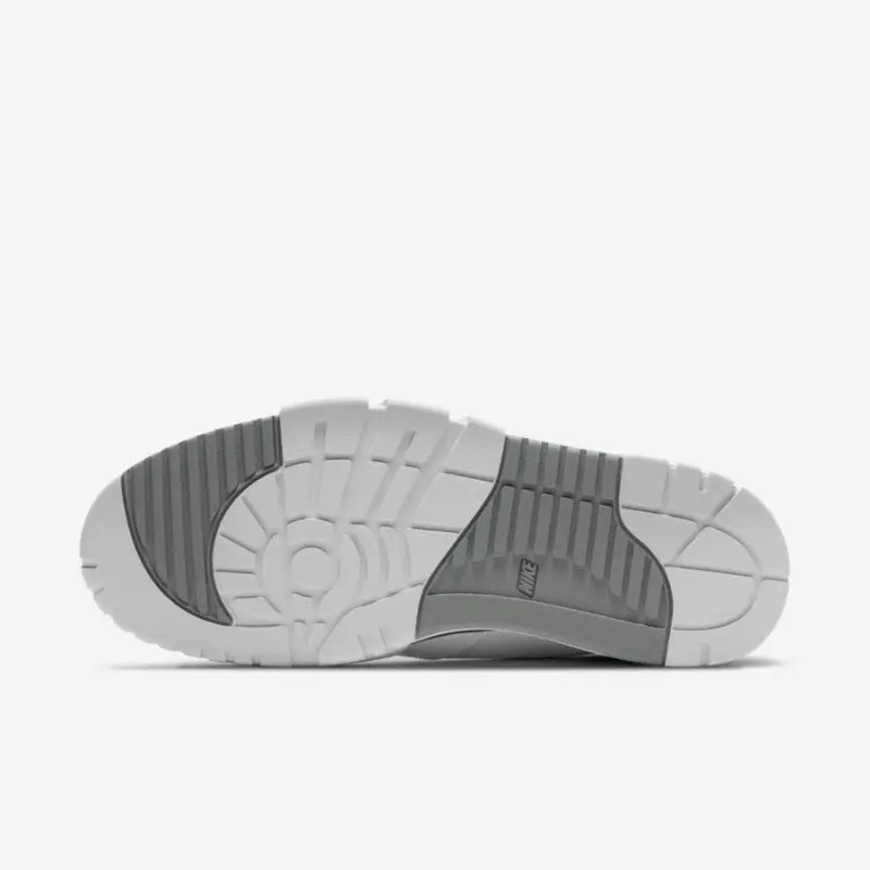 Giày Nike Air Cross Trainer Low Nam- Trắng Đen Giày Nike Air Cross Trainer Low Nam- Trắng Đen