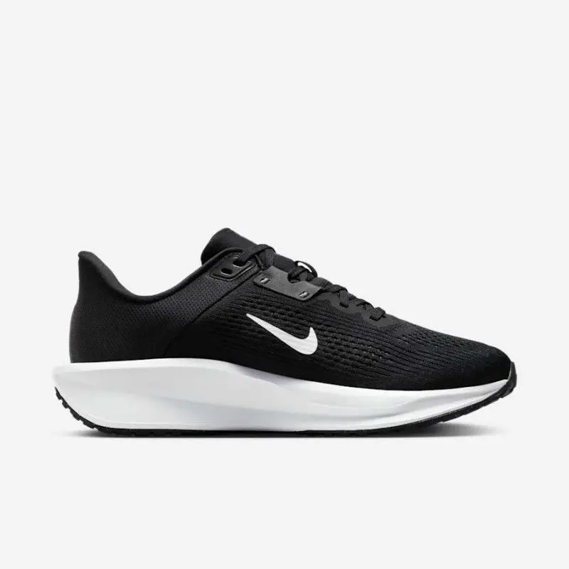 Giày Nike Quest 6 Nữ- Đen Trắng Giày Nike Quest 6 Nữ- Đen Trắng