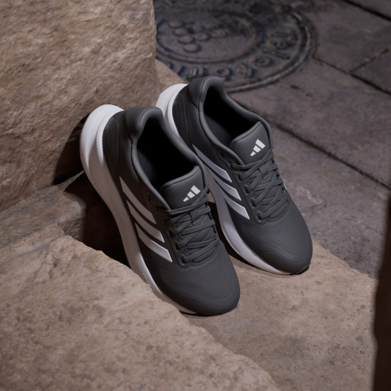 Giày Adidas Runfalcon 5 Nữ - Đen Trắng Giày Adidas Runfalcon 5 Nữ - Đen Trắng