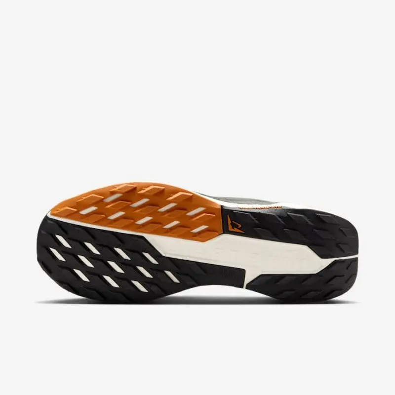 Giày Nike ReactX Pegasus Trail 5 Nam - Đen Trắng Giày Nike ReactX Pegasus Trail 5 Nam - Đen Trắng