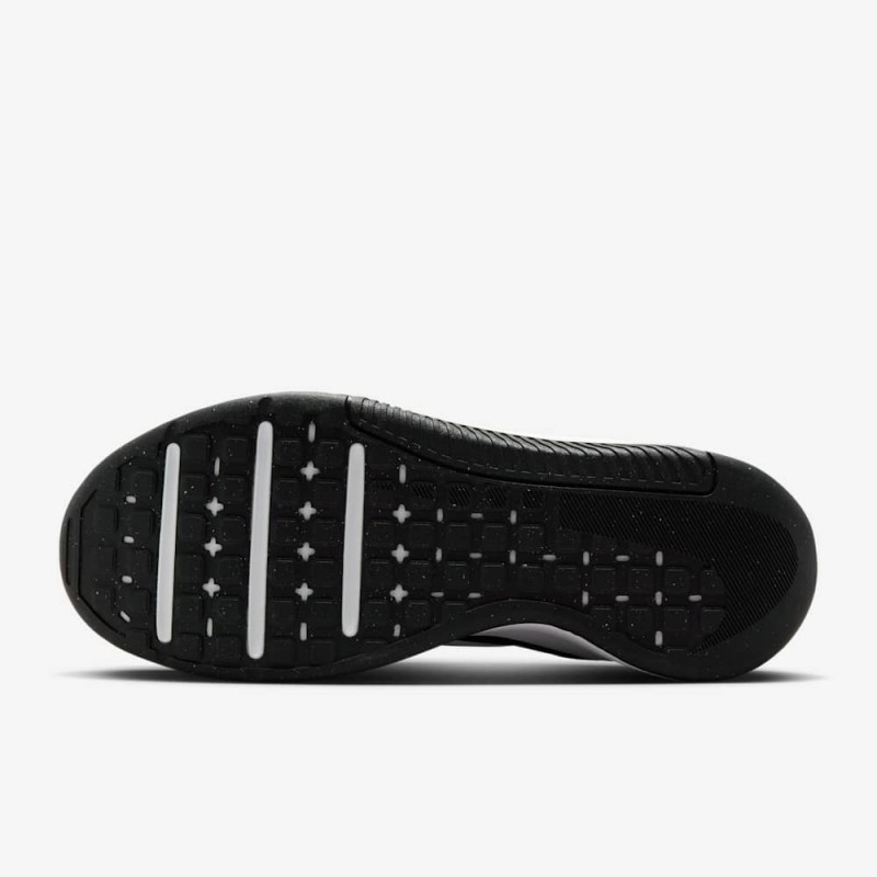 Giày Nike MC Trainer 3 Nam - Đen Trắng