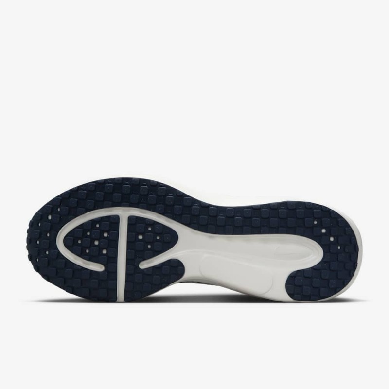 Giày Nike Revolution 8 Nữ - Tím Trắng