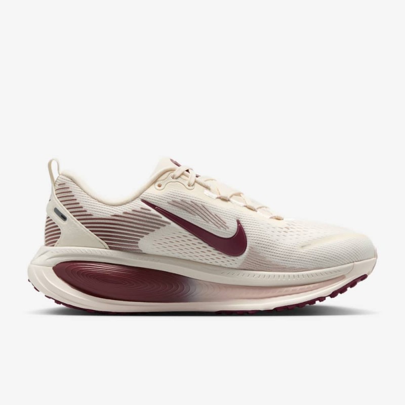 Giày Nike Vomero 18 Nữ - Trắng Đỏ Đô Giày Nike Vomero 18 Nữ - Trắng Đỏ Đô