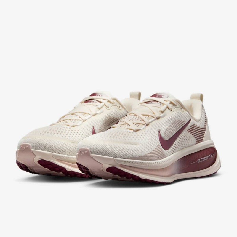 Giày Nike Vomero 18 Nữ - Trắng Đỏ Đô Giày Nike Vomero 18 Nữ - Trắng Đỏ Đô