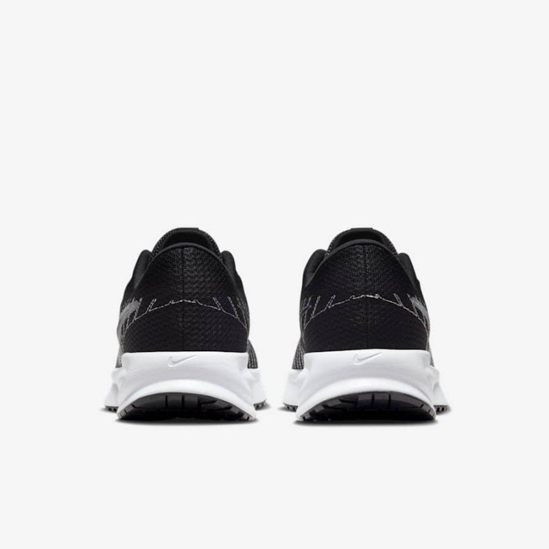 Giày Nike Run Defy Nữ - Đen Trắng Giày Nike Run Defy Nữ - Đen Trắng