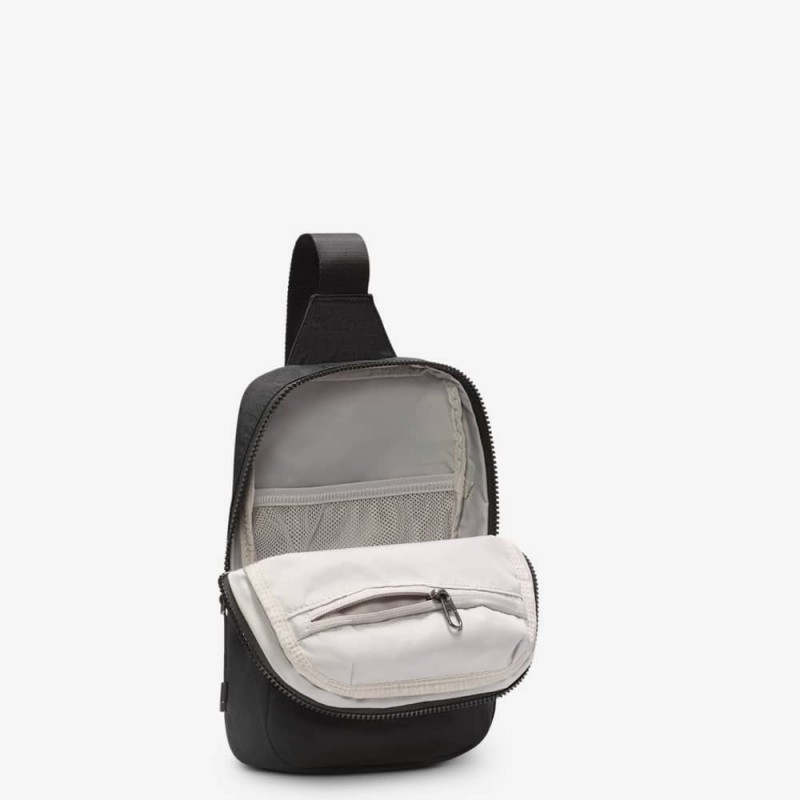 Túi Nike Aura Cross-Body - Đen Túi Nike Aura Cross-Body - Đen