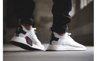 Điểm mặt 5 mẫu giày đi học trendy nhất không nên bỏ qua