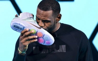 Top 10 đôi giày Nike độc lạ nhất mọi thời đại Top 10 đôi giày Nike độc lạ nhất mọi thời đại
