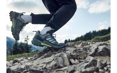 Top 7 mẫu giày trail Adidas tốt nhất