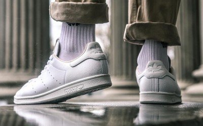 Những lợi ích tuyệt vời khi mang giày sneaker Những lợi ích tuyệt vời khi mang giày sneaker