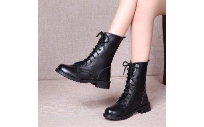 Gợi ý giày boot nữ cho những ngày đông thêm ấm áp