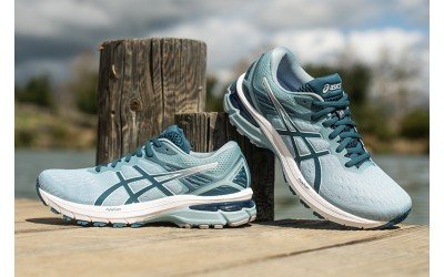 Những đôi giày chạy bộ Asics tốt nhất