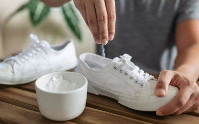 Các phương pháp ngăn chặn và khử mùi hôi giày hiệu quả Các phương pháp ngăn chặn và khử mùi hôi giày hiệu quả