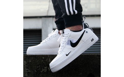 Cách phân biệt giày nike chính hãng và giày nike fake