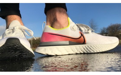 Chi tiết giày chạy bộ Nike React Infinity Run FK - Giảm chấn thương tuyệt đối