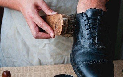 Cách phục hồi giày tây trở lại vẻ đẹp như ban đầu Cách phục hồi giày tây trở lại vẻ đẹp như ban đầu